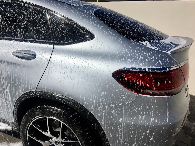 Misfits Mobile Car Wash - Photo 2